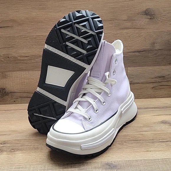 Converse High Top Brand new in the box no lid authentic. - Picture 6 of 16